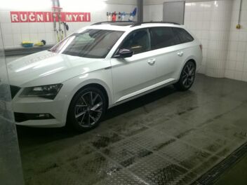 Autowaschanlage, Brno